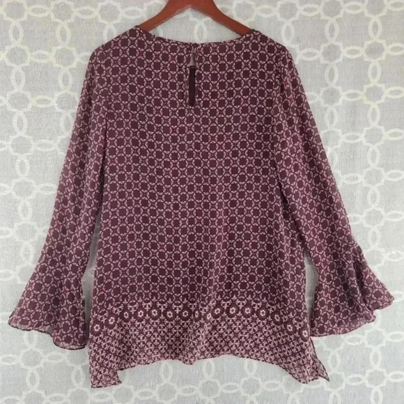 Max Studio Crew Neck‎ Bell Sleeve Geometric Print Chiffon S - Picture 2 of 10